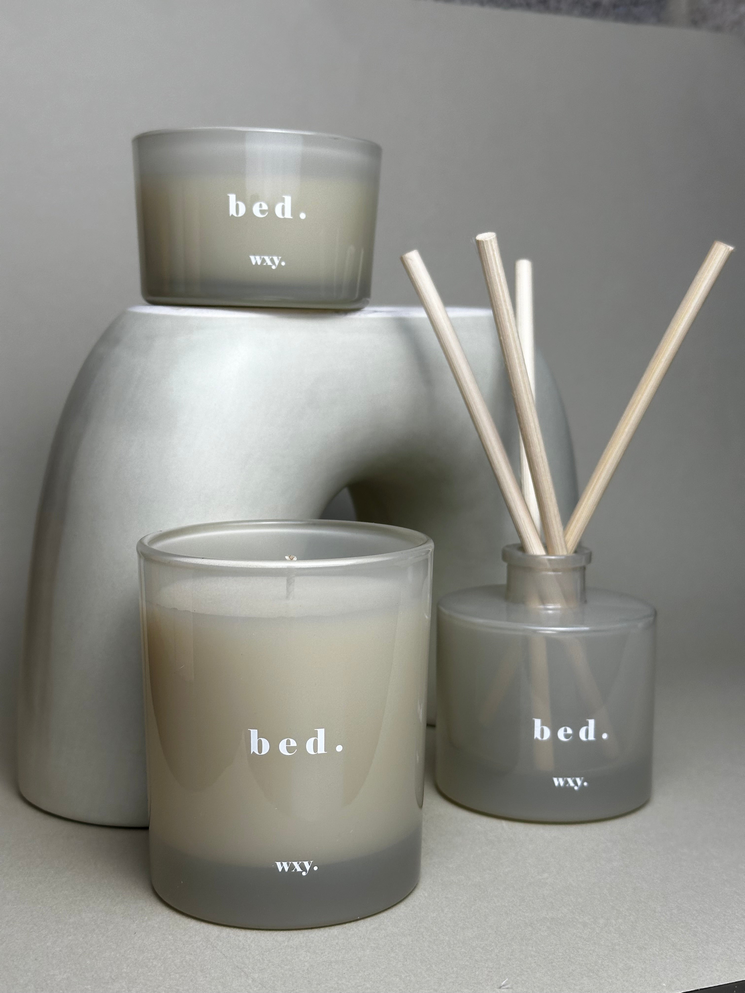 Warm Musk + Black Vanilla Bed Set